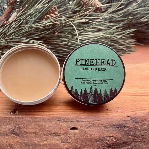 PINEHEAD HAND AND HAIR - Picture 2 of 4